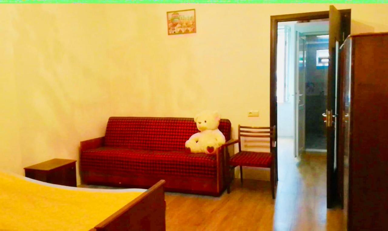 Anna Hostel Kobuleti Exteriör bild